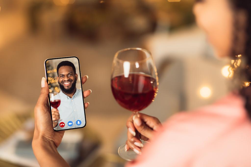 8 Communication Exercises in Long-Distance Relationships